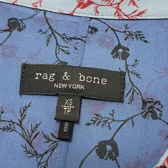 Welcome to my closet! - Picture 11 of 11